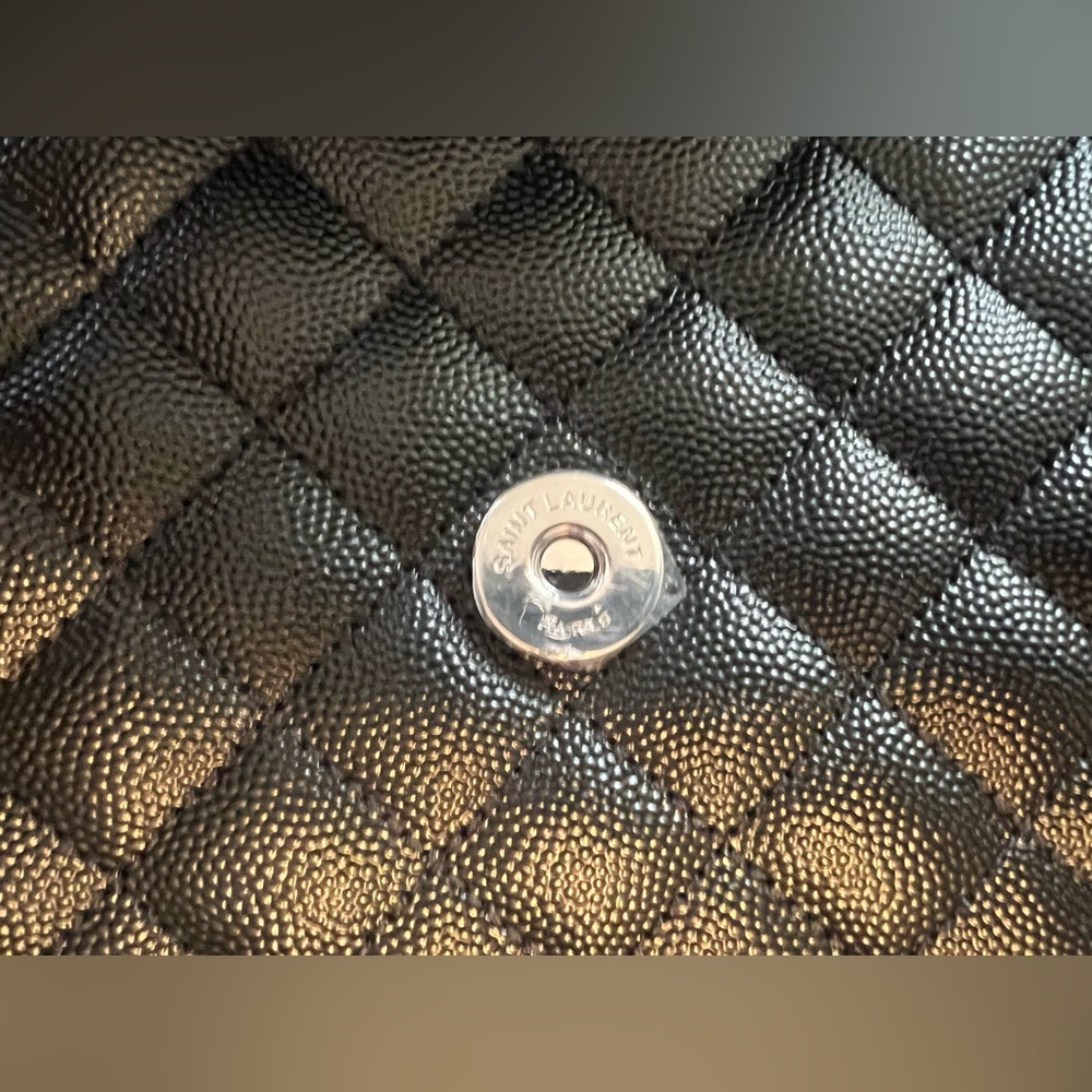 💯Auth BNIB YSL Medium Tri-Quilted Matelasse Bag - Picture 8 of 13